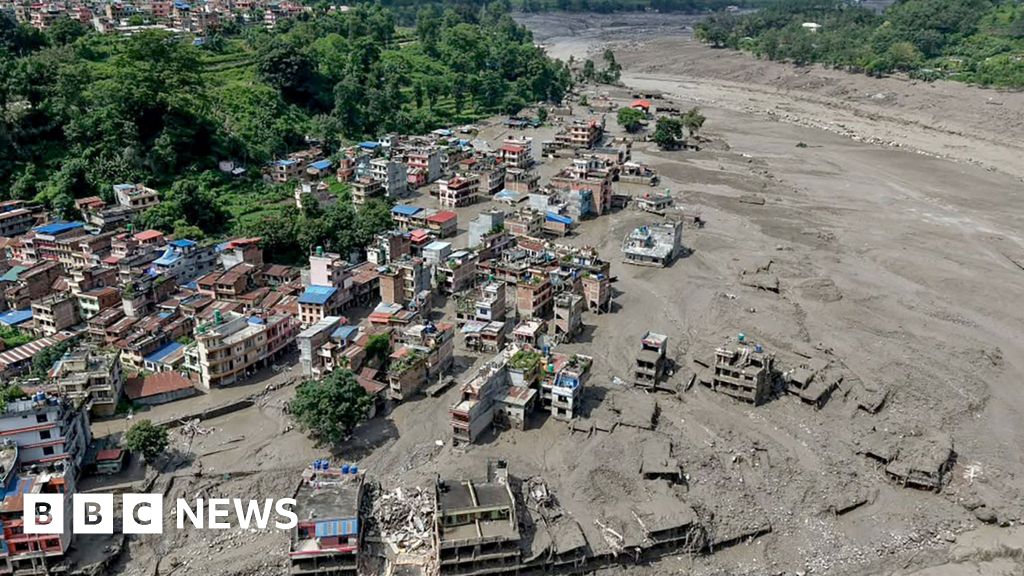 What we know about deadly Nepal-Tibet floods - BBC
