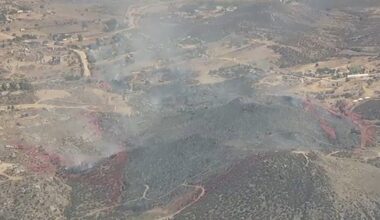 Brush fire breaks out in unincorporated Perris in Riverside County; evacuation orders, warnings issued for some areas