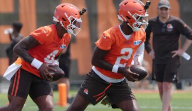 Browns being patient in naming a starting QB as Deshaun Watson, Shedeur Sanders split reps