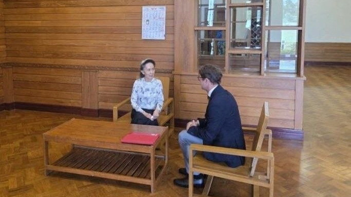 Detained Myanmar leader Suu Kyi has first foreign visitor in five years | Aung San Suu Kyi News