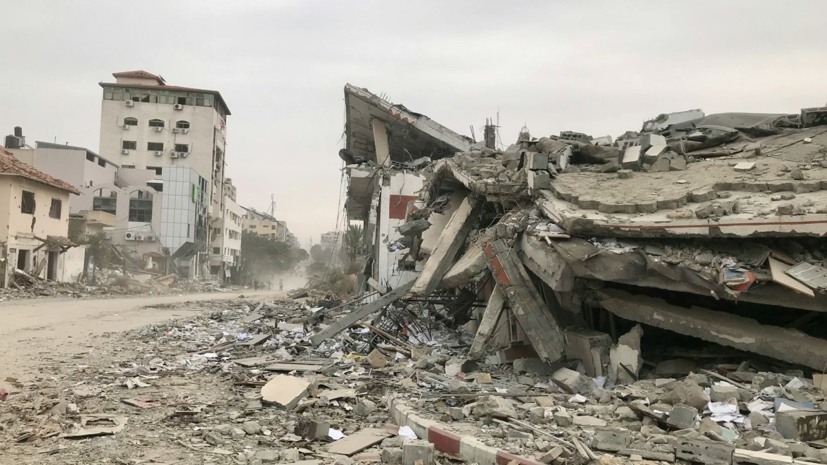 Gaza Ceasefire Unravels as Regional Pressure on Israel Grows