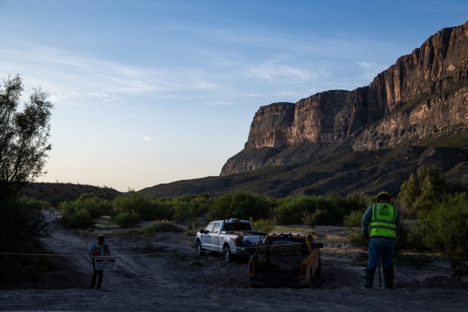 Texas Republicans tread carefully on Big Bend border plans