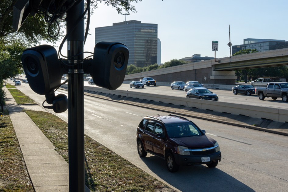 Flock cameras face growing community backlash in Texas