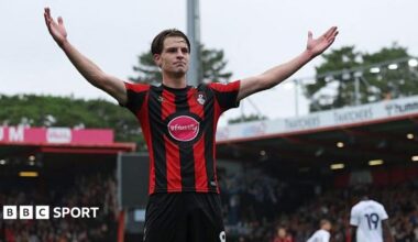 Premier League LIVE: Build-up, team news, live text, radio & score updates as it happens from across the Premier League