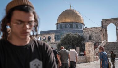 Israeli takeover of Jerusalem’s most important Muslim site is ‘imminent’, warns Jordan