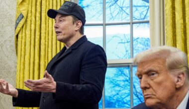 Elon Musk’s super PAC begins pouring money into the midterms online - NBC News