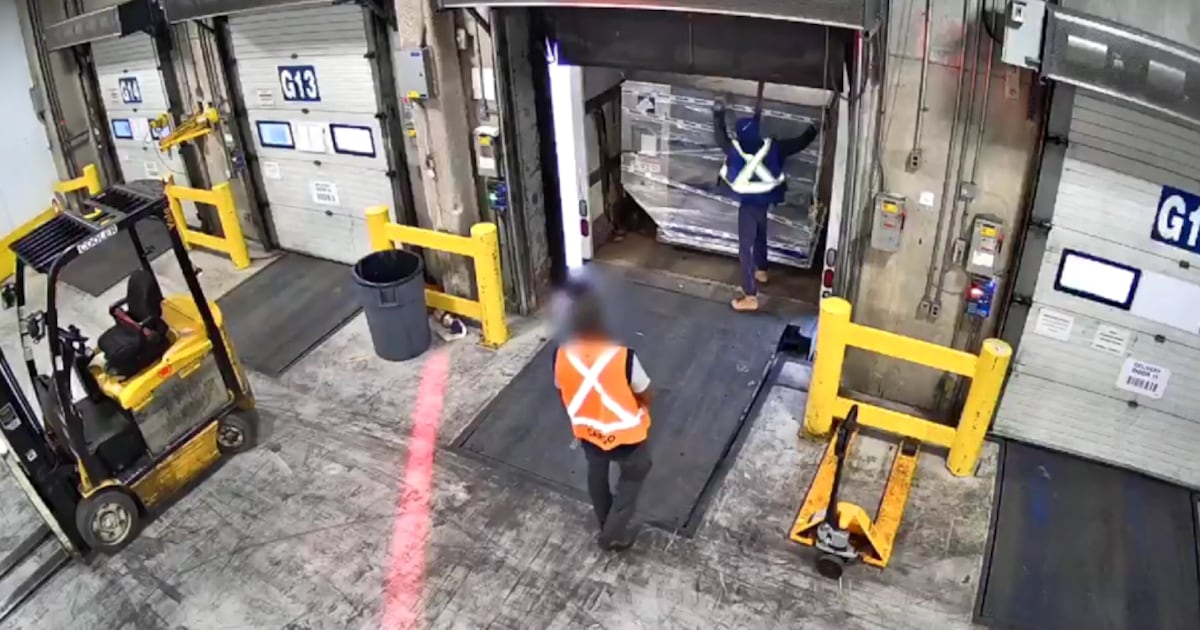 Air Canada settles with Brink's over Pearson gold heist