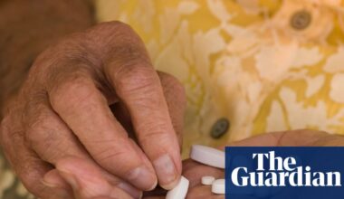 Statins can safely cut risk of heart attacks or strokes in healthy people aged over 70, world-first clinical trial shows | Health