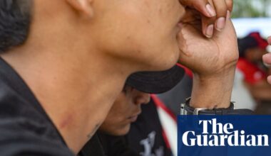 Was it a mistake for 99 Colombian guerrillas to lay down their arms? | Colombia