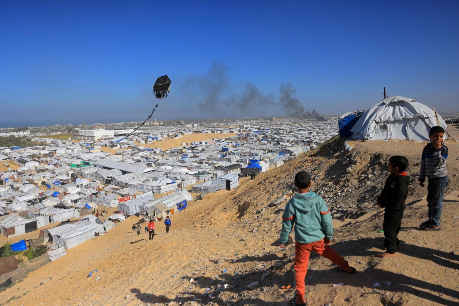Gaza’s children lose simple joy as Israel warns against kite-flying