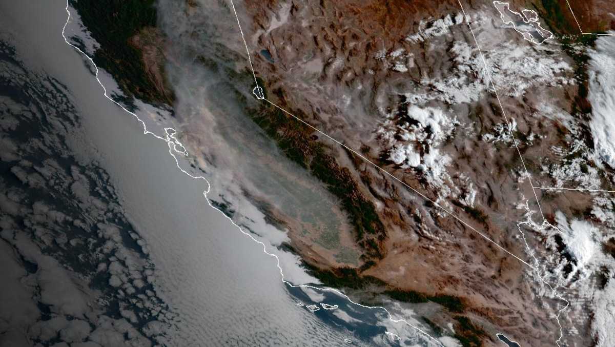 MAP: California wildfire smoke impacts to air quality