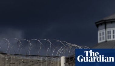 Prisons ‘one major event from disaster’ after U-turn on early release scheme | Prisons and probation