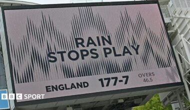 The Lord's scoreboard saying rain stops play