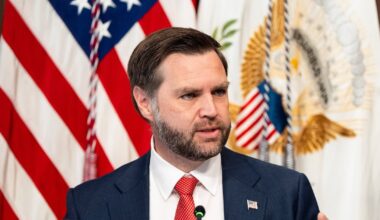 U.S. tariffs: JD Vance weighs in on Mark Carney, Trump