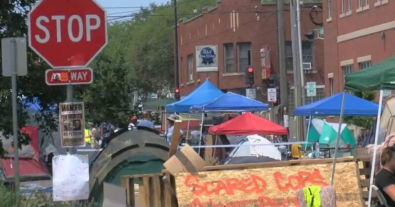 Local leaders urge end to Williamson Street protest blockade | Top Stories