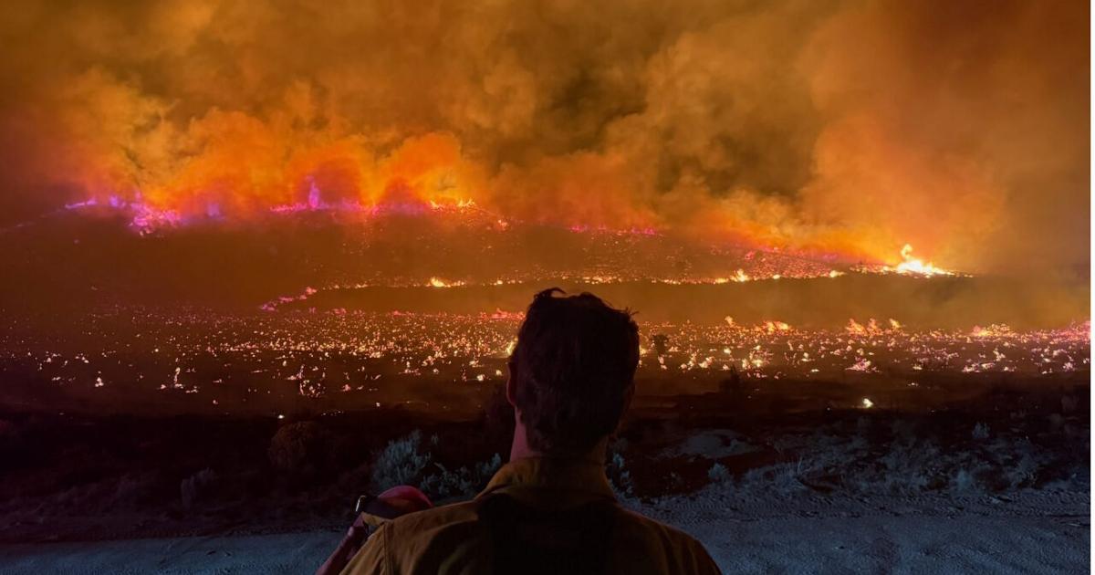 Bug Fire grows to 17,000 acres as 5,500 people evacuated | Local News