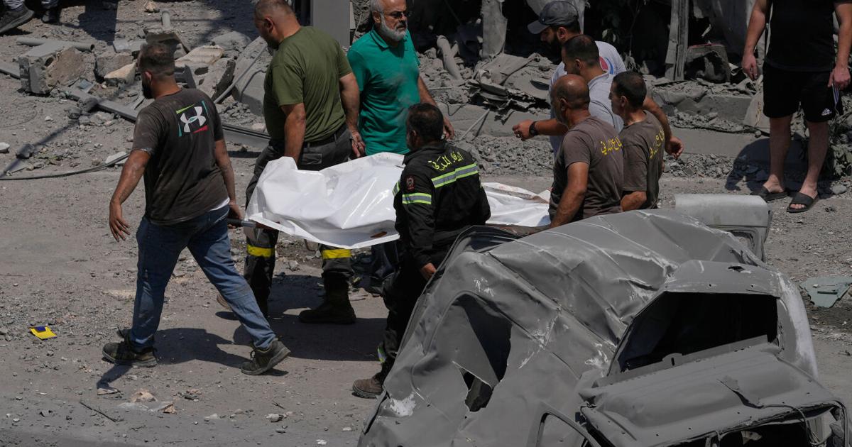 Israeli airstrikes on southern Lebanon kill 11 people | World News