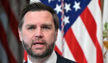 JD Vance Blames Biden For $40 Trillion U.S. Debt Crisis