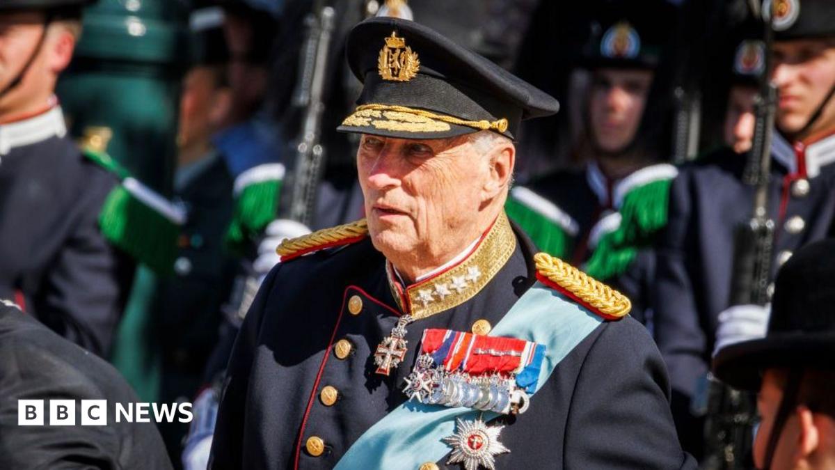 King Harald at the Welcoming Ceremony for the Danish King and Queen at the on May 14, 2024 in Oslo, Norway