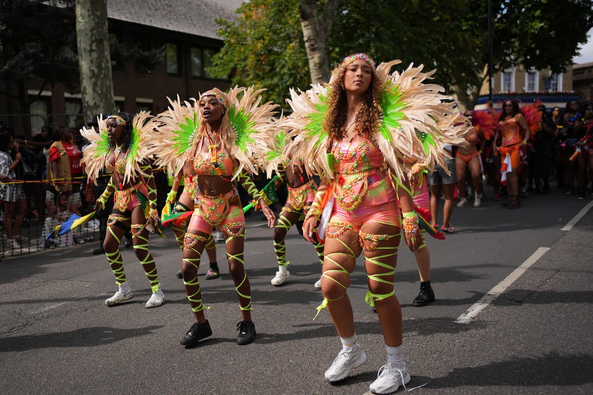 Police arrest 169 at Notting Hill Carnival but mood ‘overwhelmingly positive’ - standard.co.uk