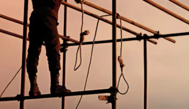 Iran court sentences 10 protesters to death in Isfahan