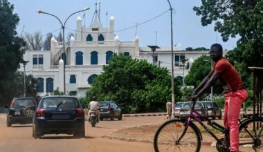 Gunfire, blasts heard in several areas of Niger capital Niamey | Armed Groups News