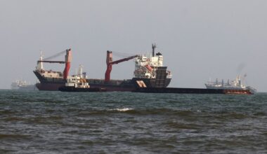 Oil prices rise as attacks dent hopes for Strait of Hormuz reopening | Business and Economy News