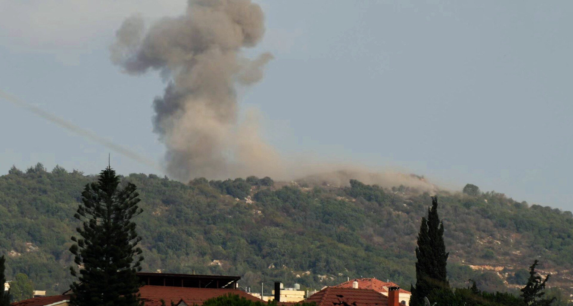 Israeli strikes kill 11 in southern Lebanon as attacks intensify | Israel attacks Lebanon News