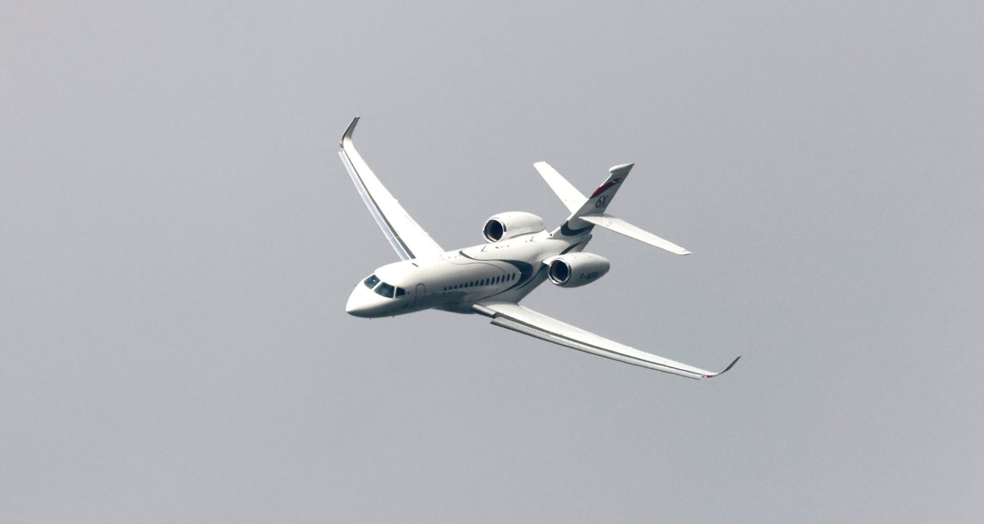 Ireland's new state jet said to struggle to land in fog, after Israeli system rejected