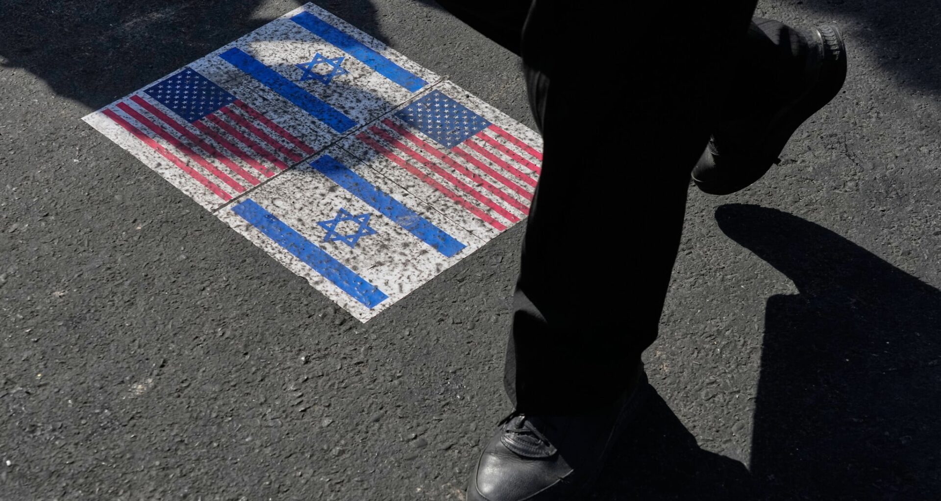 Iran pushes bill to criminalize journalists' communication with 'hostile media'