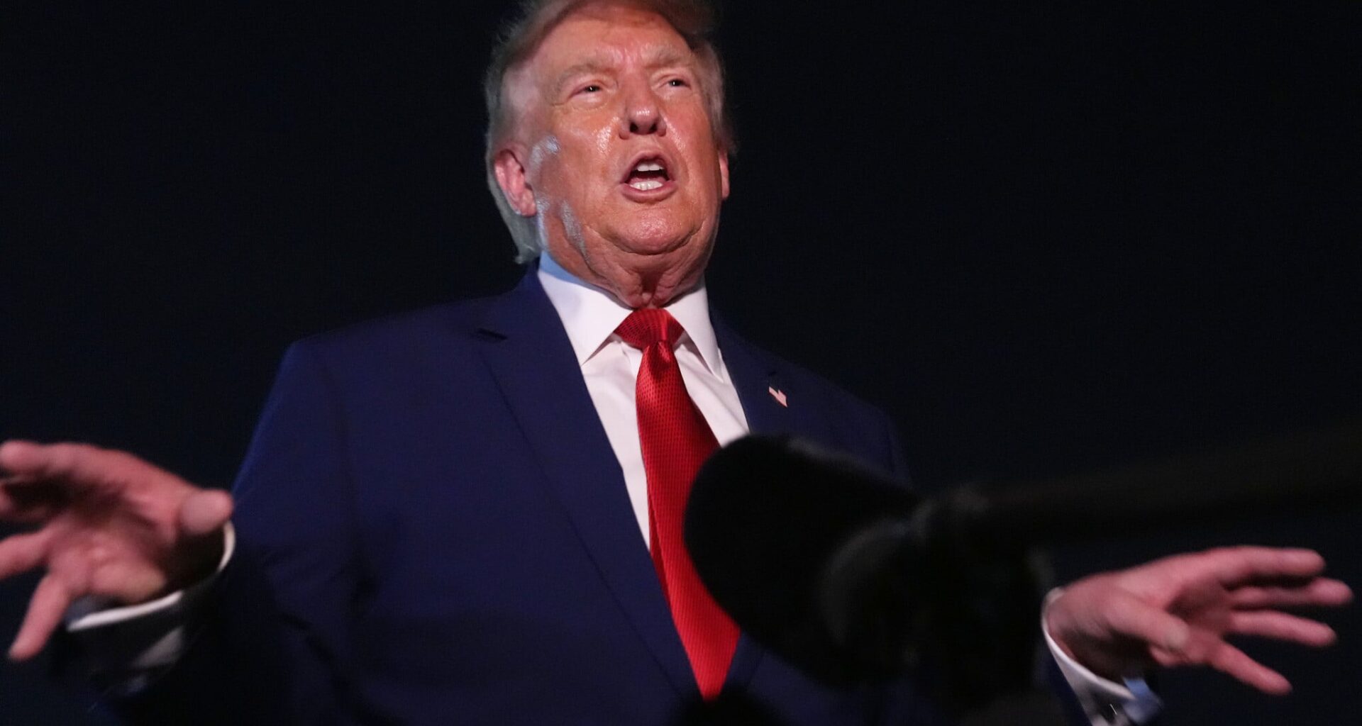 Trump says US to keep up blockade, as Iran vows closed Hormuz until demands met