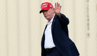 Trump's approval rating sinks to presidency low of 33% as Iran war drags on