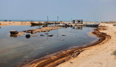2 UAE tankers attacked in Strait of Hormuz, more Mideast news