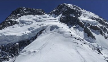 Broad Peak upper half with the Brppad PEak saddle on top and the snow slopes between Camp 2 and Camp 3.