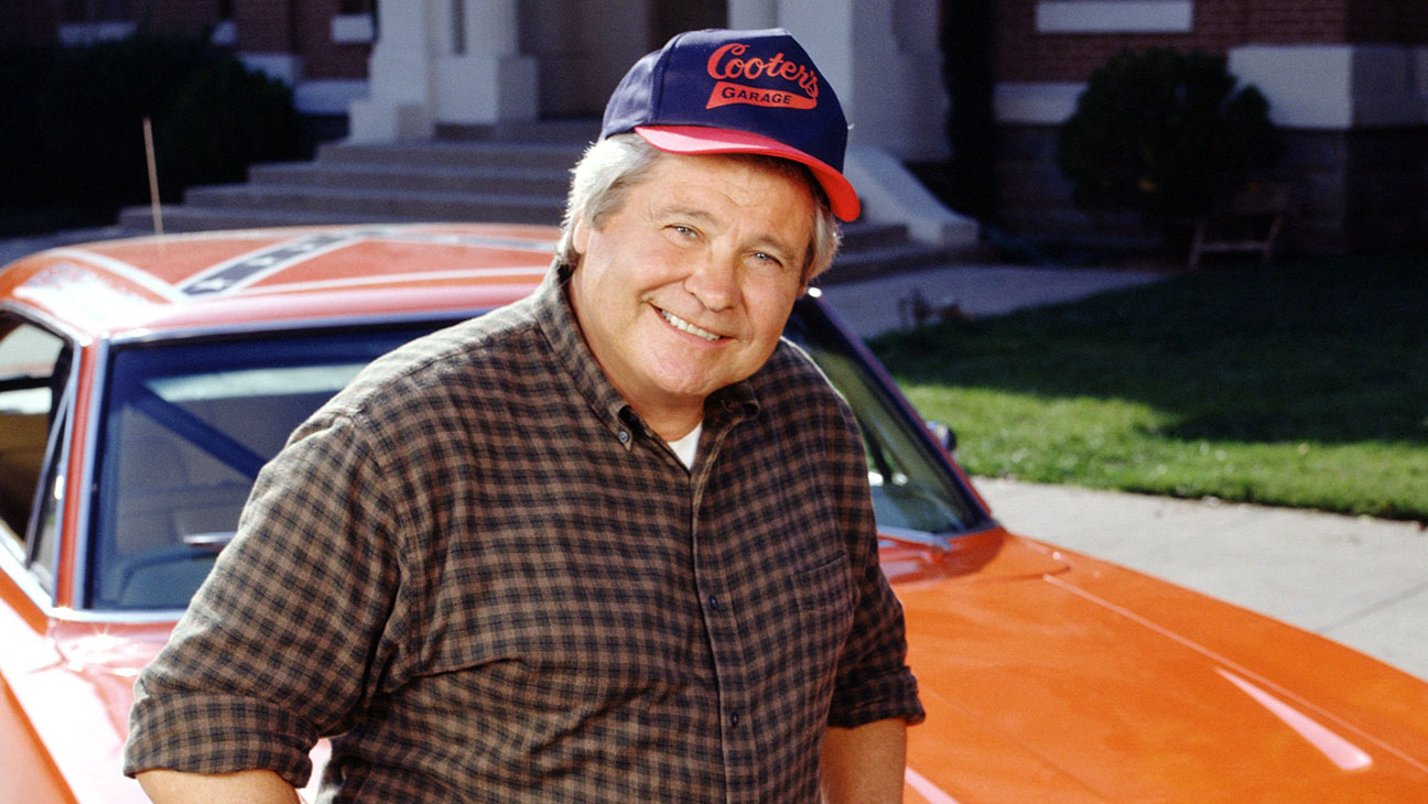 THE DUKES OF HAZZARD: HAZZARD IN HOLLYWOOD, Ben Jones, 2000