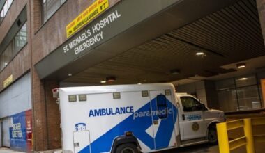 Downtown Toronto crash: Pedestrian seriously injured