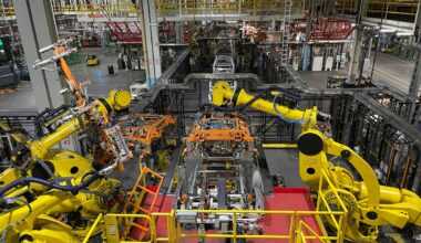 GM plans Ontario pickup production in deal that would pump $1.1-billion into Canada’s auto sector