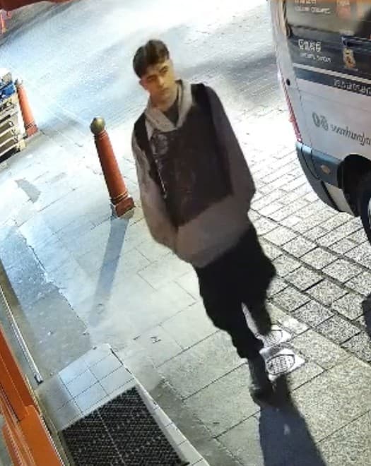 Manhunt launched after woman raped in Covent Garden - London Evening Standard