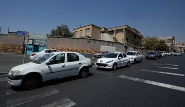 There are gas lines in Iran, but no sign yet that its leaders will bow to US sanctions