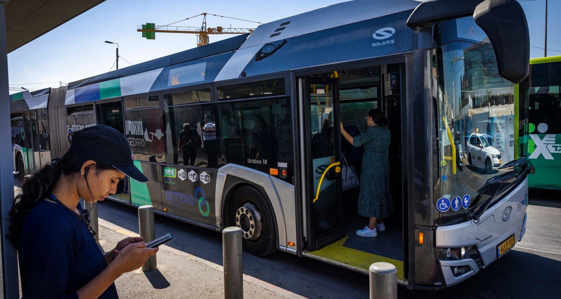 Teenagers allegedly beat an Arab bus driver unconscious overnight in Jerusalem