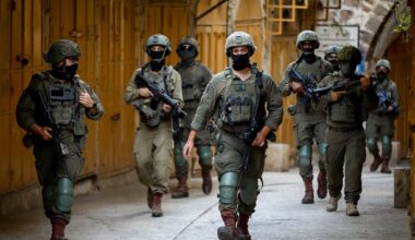 IDF probes video appearing to show soldier beating Palestinian alongside settlers