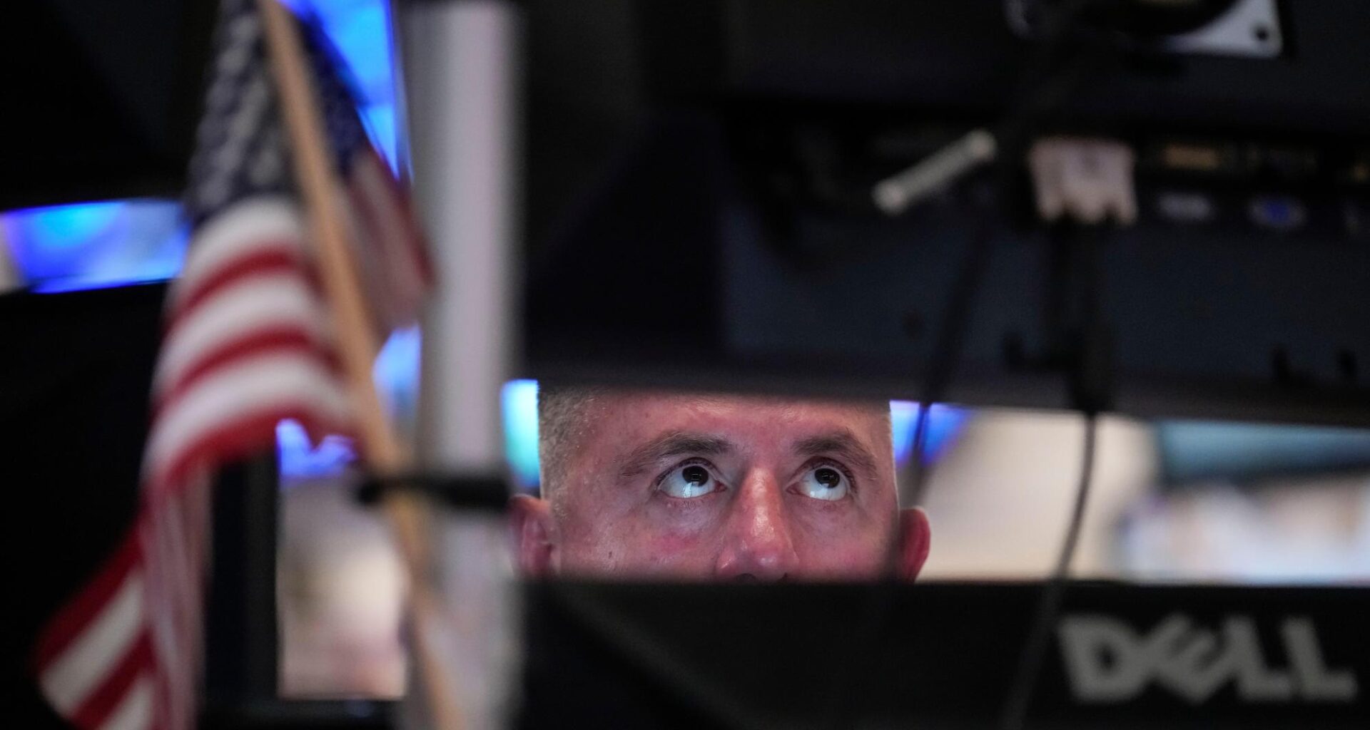 Wall Street gains, oil prices tumble after Trump eases on Iran attacks