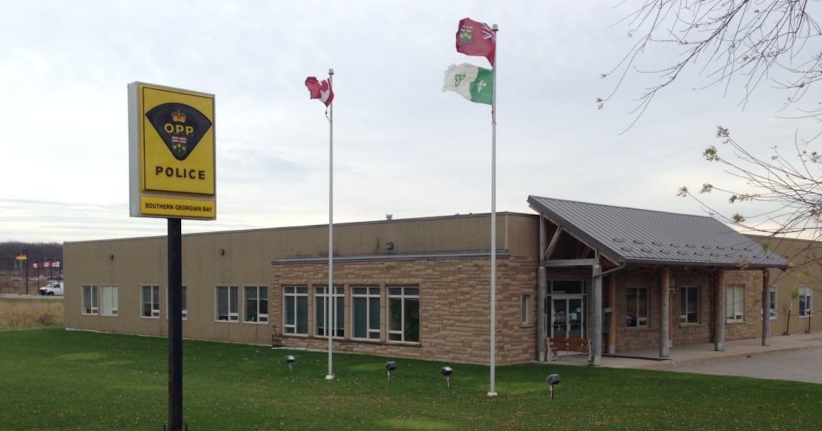 Ontario Provincial Police officer charged with sex assault: SIU