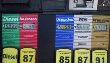 Big oil companies continue to post banner profits as fighting in Iran drives prices higher