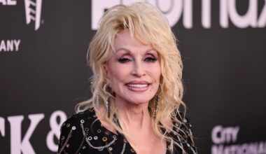 Dolly Parton Died of Cancer, Her Reps Say