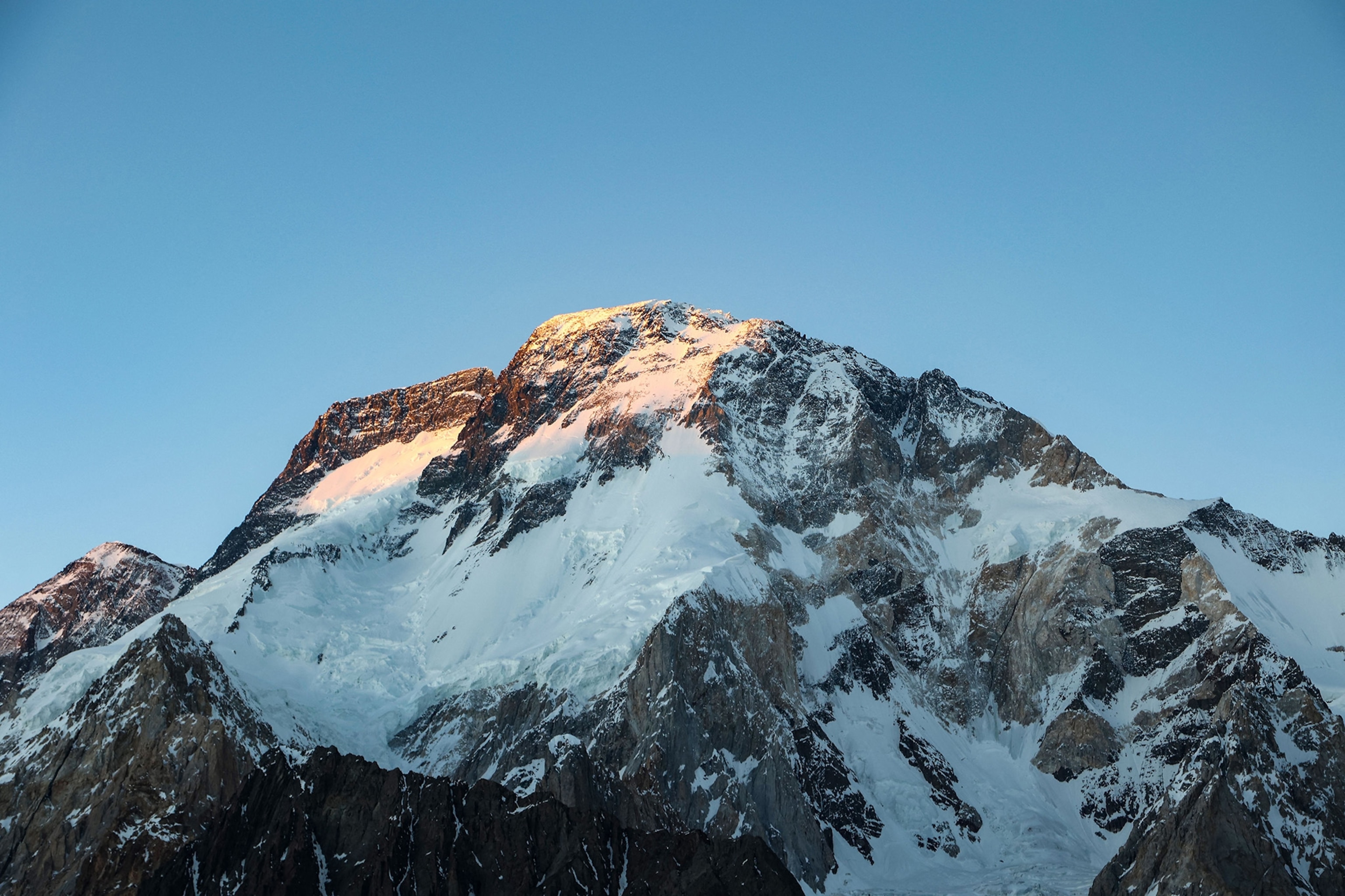 View of Broads Peak mountain.