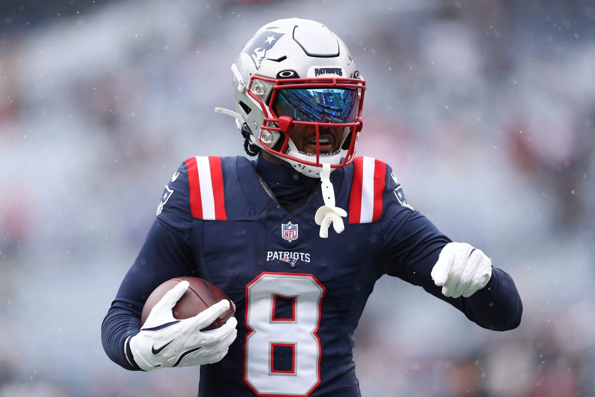 Commanders adding WR Stefon Diggs on 1-year, $12M deal: Source