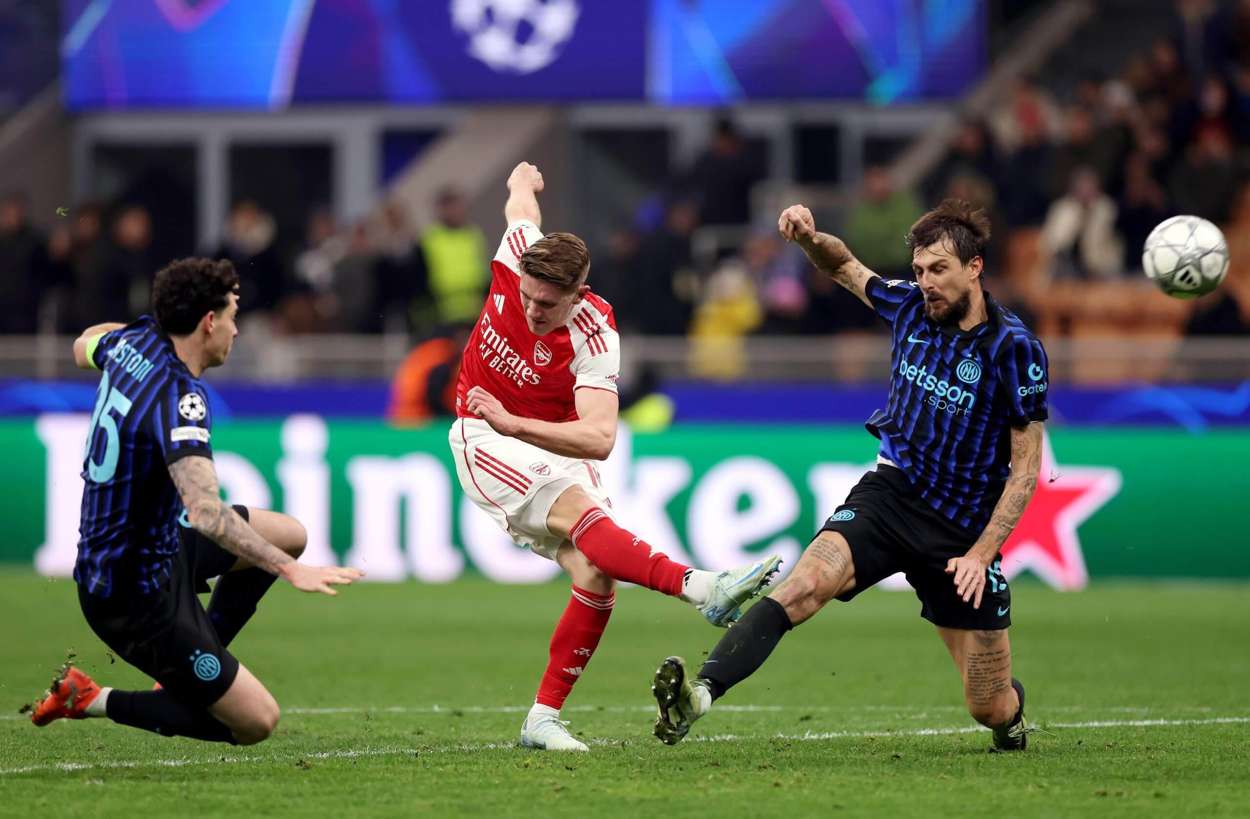 Arsenal's Viktor Gyokeres strikes the ball during a Champions League game against Inter