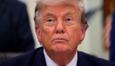 ‘This is insider trading by definition’: Trump offers $100,000 per month subscription to Wall Street