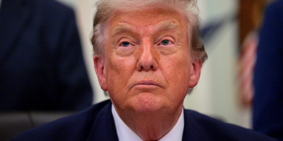‘This is insider trading by definition’: Trump offers $100,000 per month subscription to Wall Street
